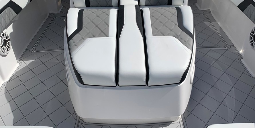 Lund Boats 1875 Impact Sport