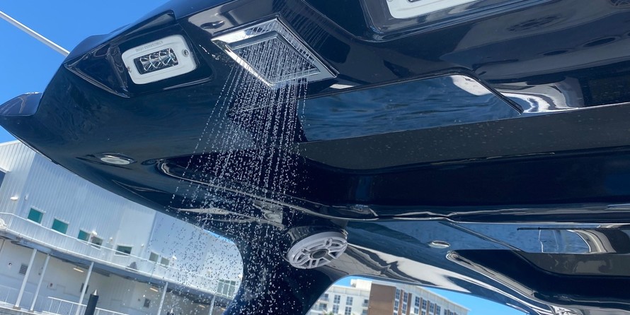 Lund Boats 1875 Impact Sport