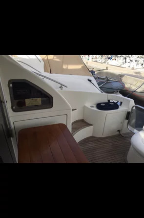 Azimut 46