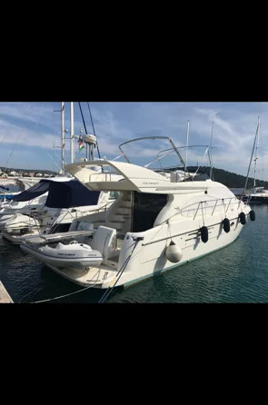 Azimut 46