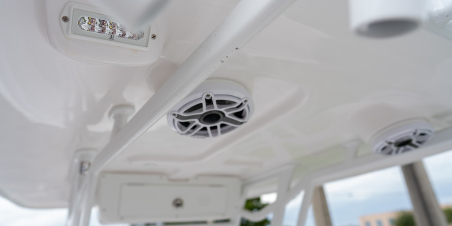 River Hawk Offshore 27