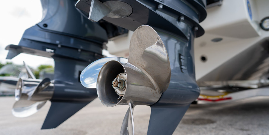 River Hawk Offshore 27