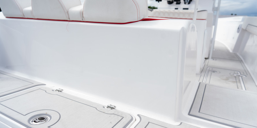 River Hawk Offshore 27