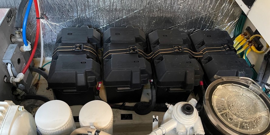 Cruisers Yachts 48 Cantius