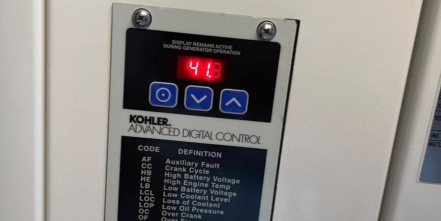 Cruisers Yachts 48 Cantius