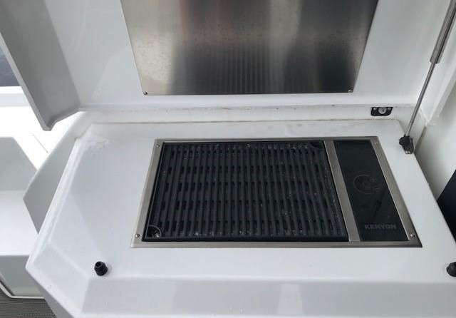 Cruisers Yachts 48 Cantius