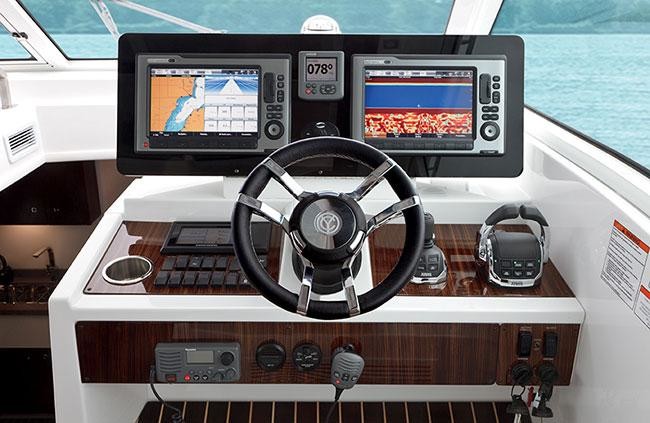 Cruisers Yachts 48 Cantius