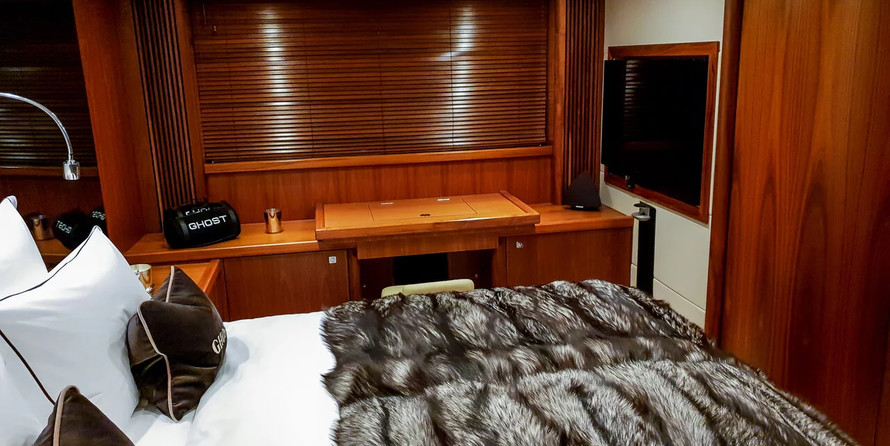 Sunseeker Predator 72