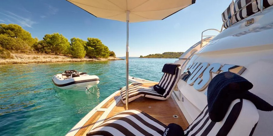 Sunseeker Predator 72