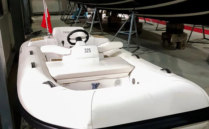 Sunseeker Predator 72