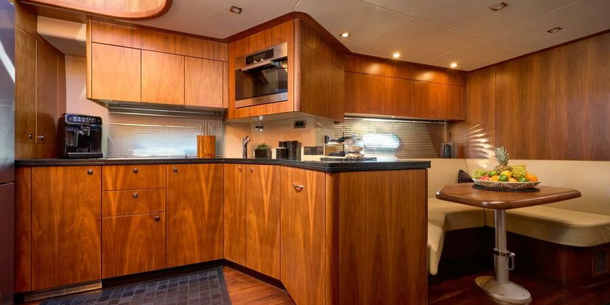 Sunseeker Predator 72