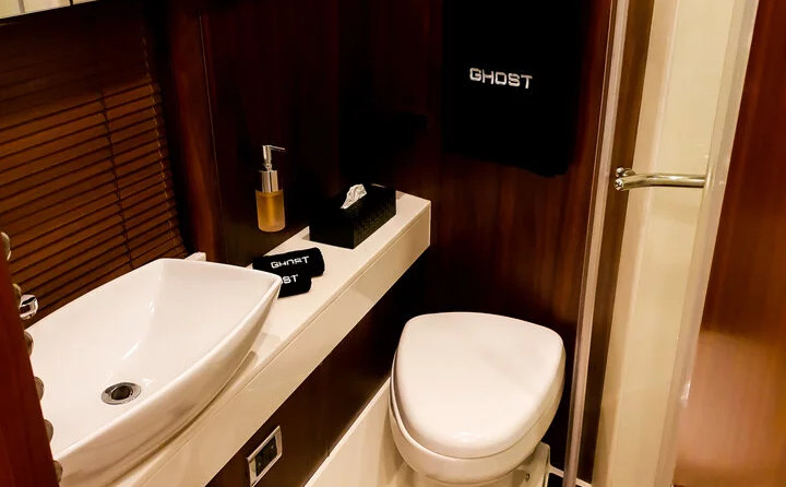 Sunseeker Predator 72