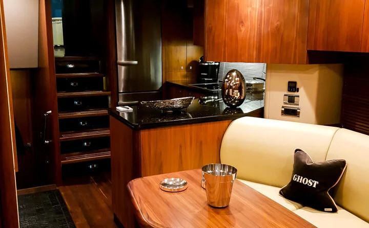 Sunseeker Predator 72