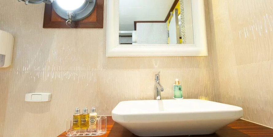 Feadship Gallant Lady