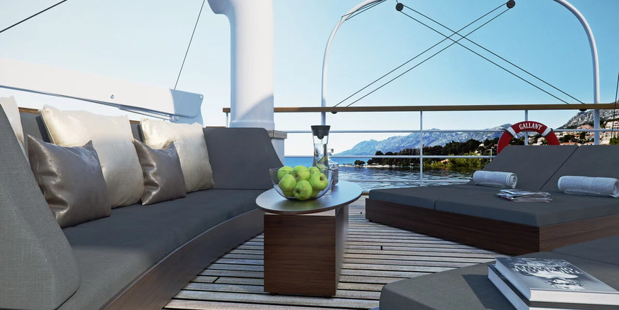 Feadship Gallant Lady