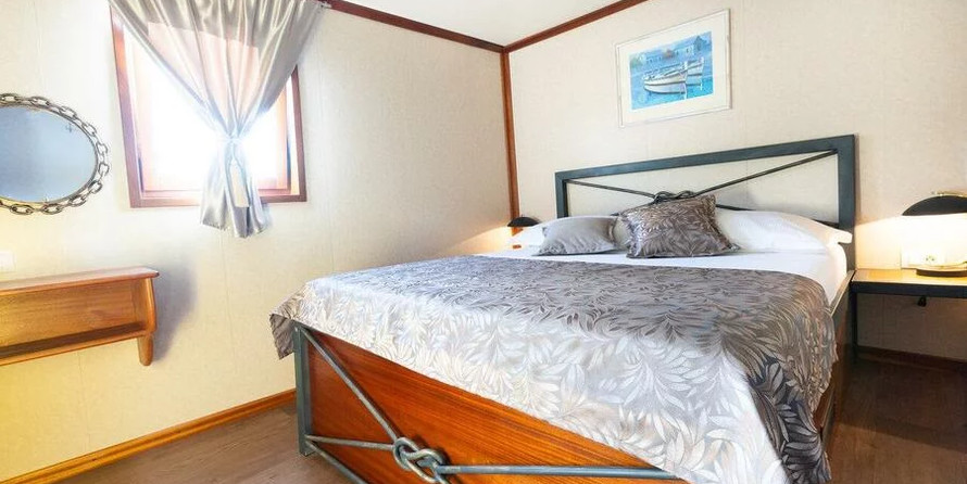 Feadship Gallant Lady