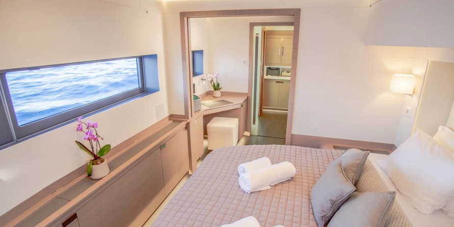 Fountaine Pajot Power 67