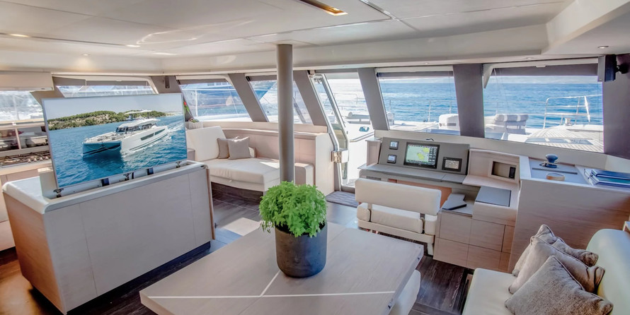Fountaine Pajot Power 67