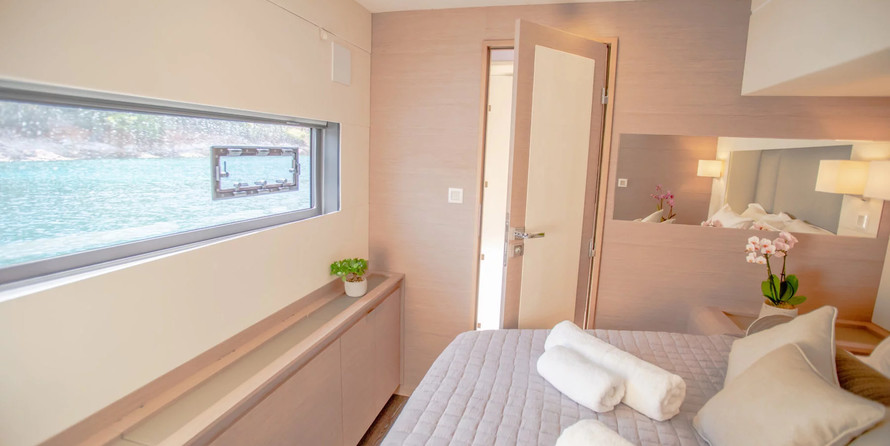 Fountaine Pajot Power 67