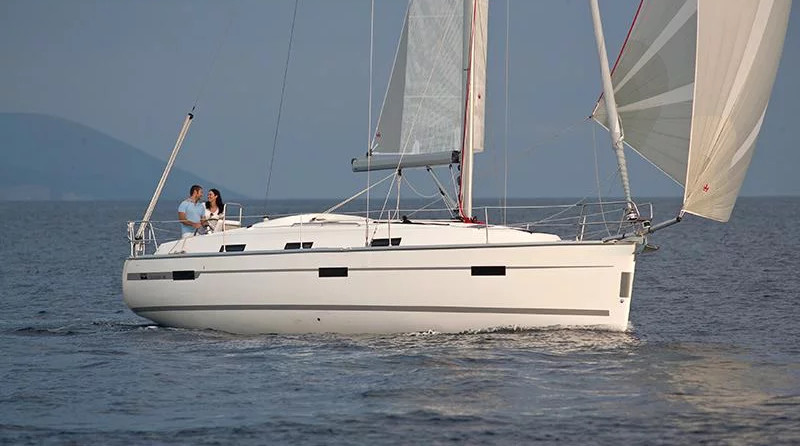 Bavaria Cruiser 36