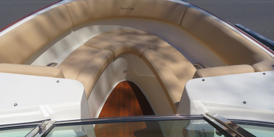 Chris-Craft Launch 25