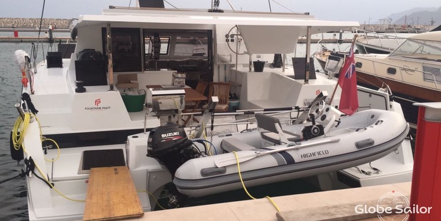 Fountaine Pajot Lucia 40