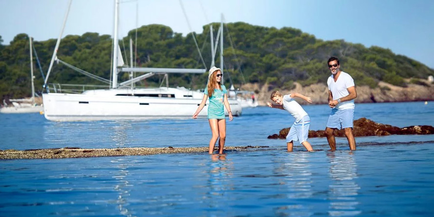 Bavaria Cruiser 41 - 3 cab.