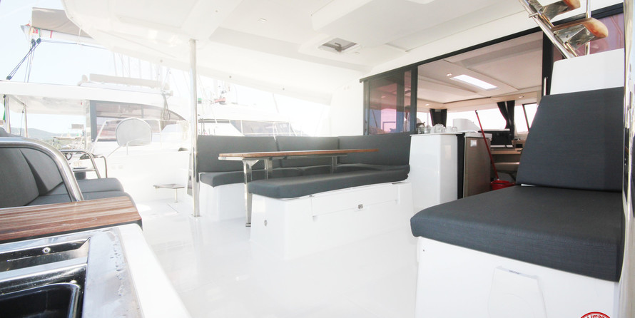 Fountaine Pajot Saona 47
