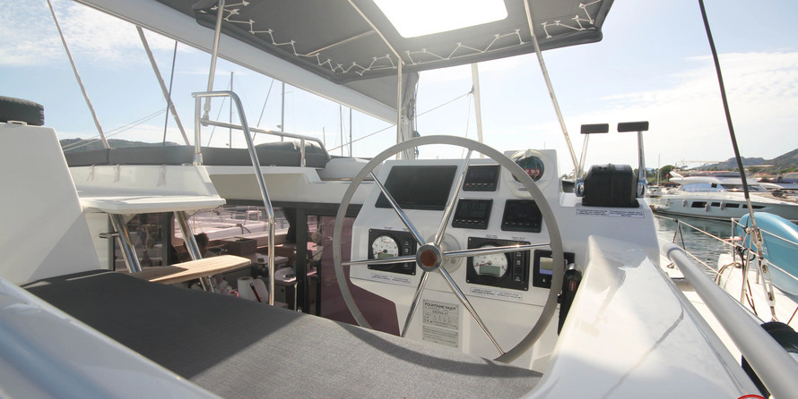 Fountaine Pajot Saona 47