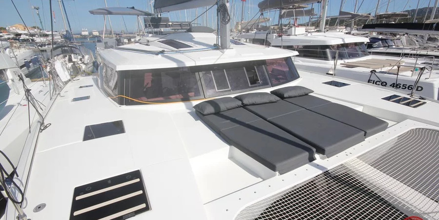 Fountaine Pajot Saona 47