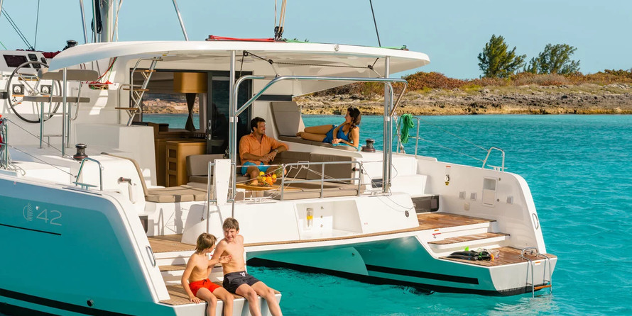 Lagoon 42 - 4 + 1 cab.