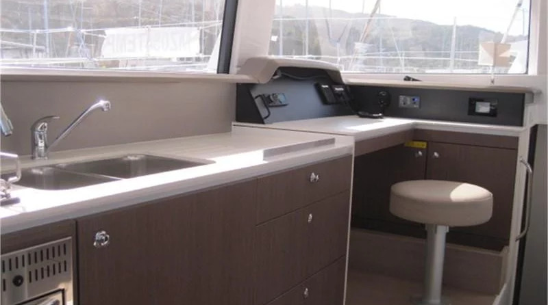 Bali 4.3 (4+2Cab)
