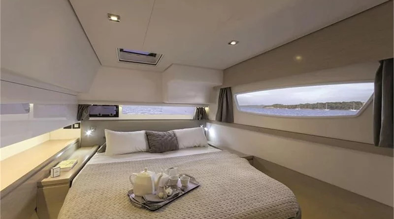 Fountaine Pajot Saba 50