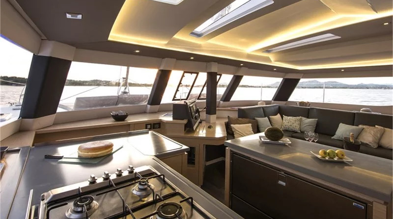 Fountaine Pajot Saba 50