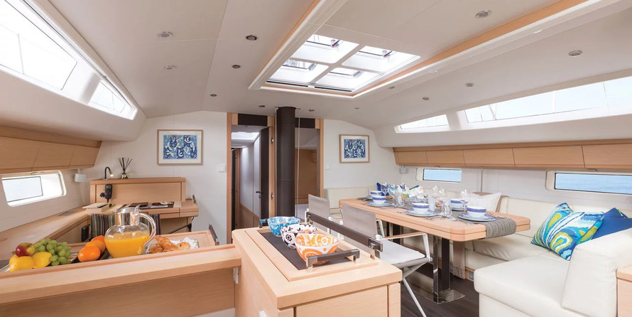 Jeanneau 64 - 3 + 1 cab.