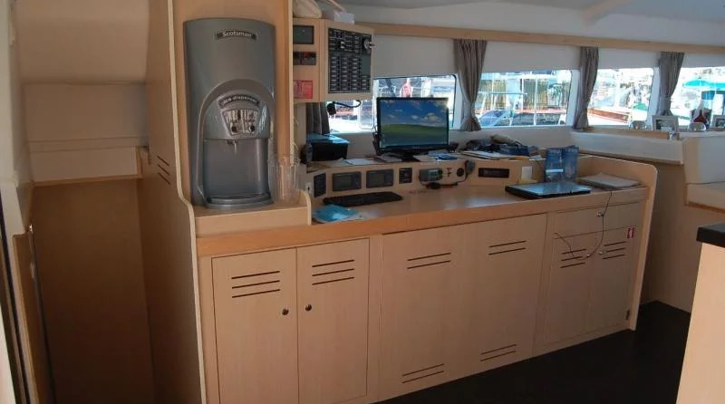 Catlante 600 - incl. crew &amp; full board