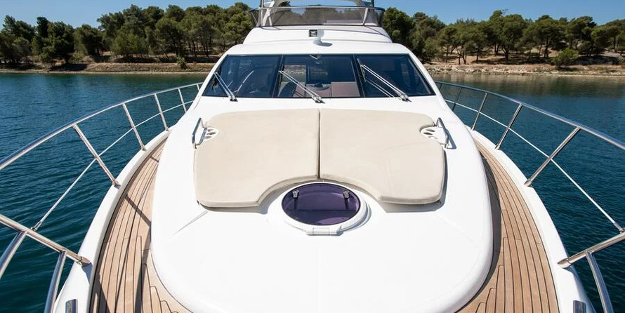 Azimut 60