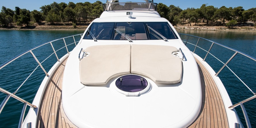 Azimut 60