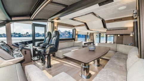 Galeon 680 FLY