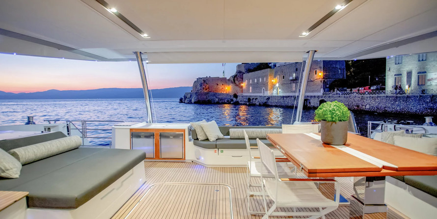 Fountaine Pajot Power 67