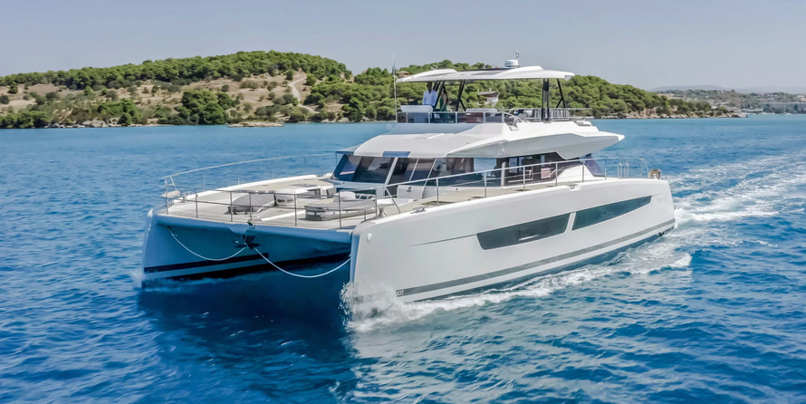 Fountaine Pajot Power 67