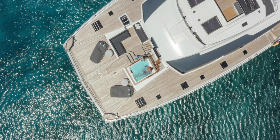 Fountaine Pajot Power 67