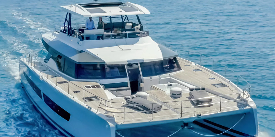 Fountaine Pajot Power 67