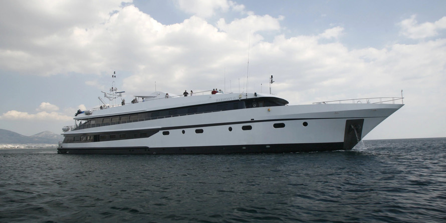 Motor yacht