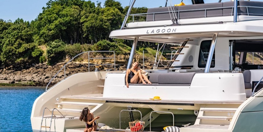 Lagoon Sixty 5