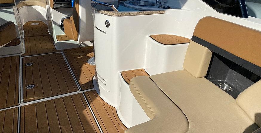 Sea Ray 270 SLX