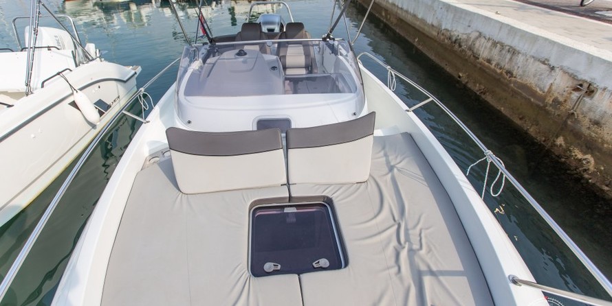 Jeanneau Cap Camarat 7.5 WA