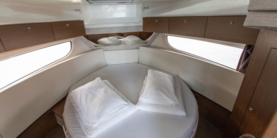 Jeanneau Merry Fisher 1095