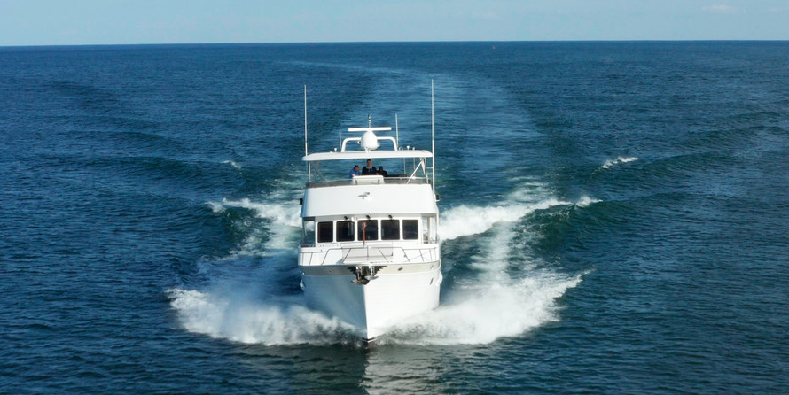 Outer reef yachts lrc cockpit motor yacht