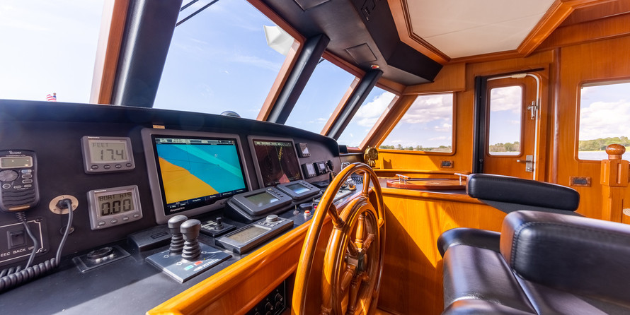 Outer reef yachts lrc cockpit motor yacht